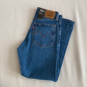 Levi's Wedgie Straight Jean - High Rise